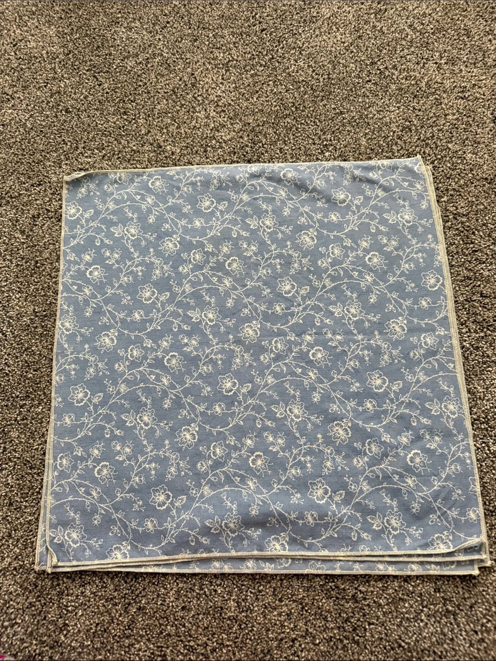 Set of 8 Vintage Blue Floral Cloth Dinner Napkins Cottage Farmhouse